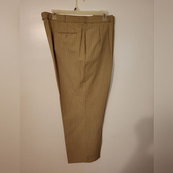 Di Palma 3 piece suit - Picture 8 of 15